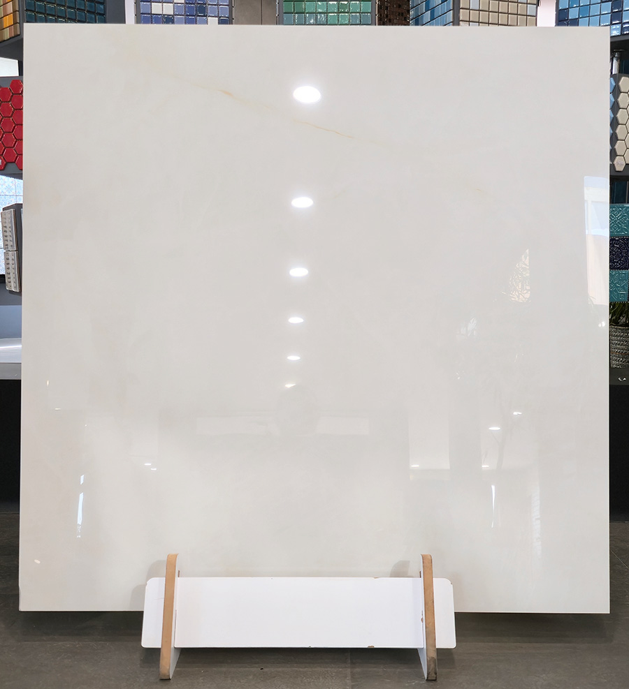 سرامیک طرح مرمر سفید فول پولیش پردیس سرام پاژ