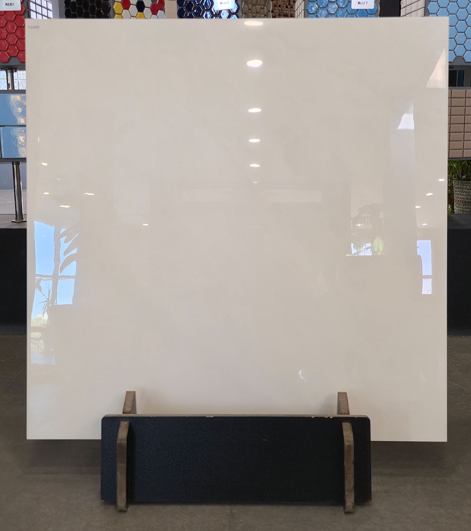 سرامیک هایلا الوند 80 در 80 پرسلان فول پولیش